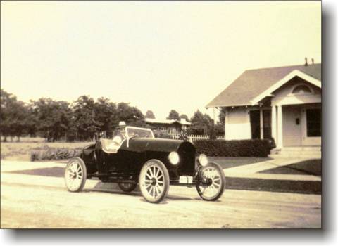 Historic Photo of L.A. old time car with Scott's Grandfather and Mom as a child.